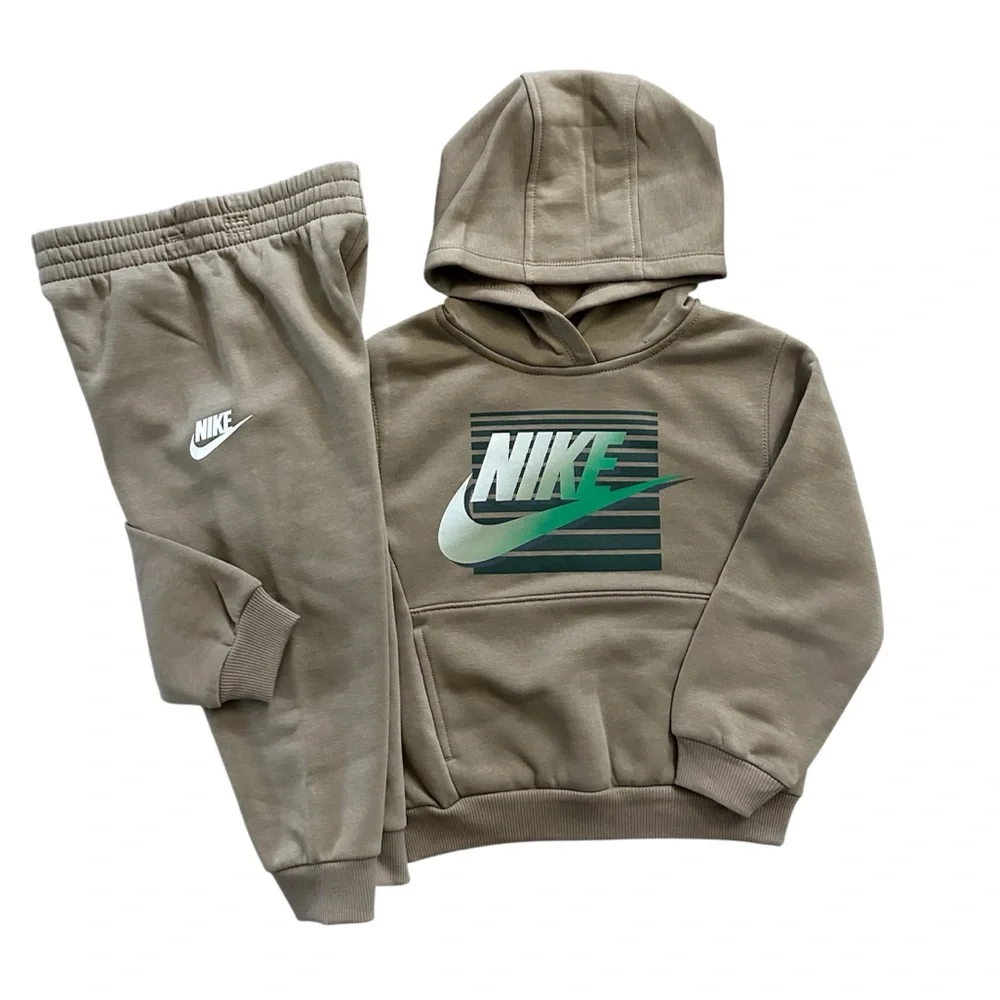 Nike Boys Hooded Sweatshirt & Jogger Pants Khaki Size 4 NWT